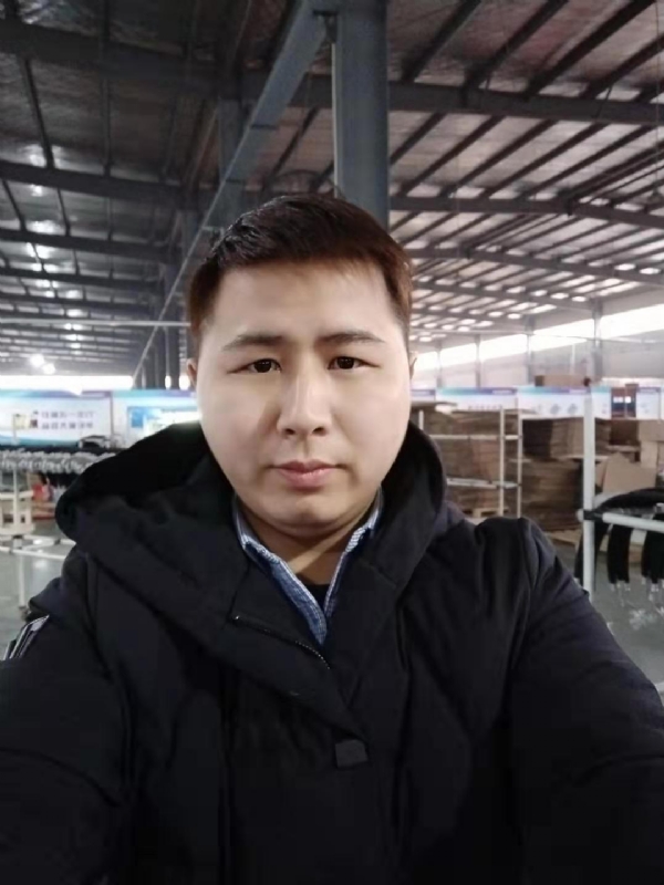 刀锋的第一张照片--句容交友中心